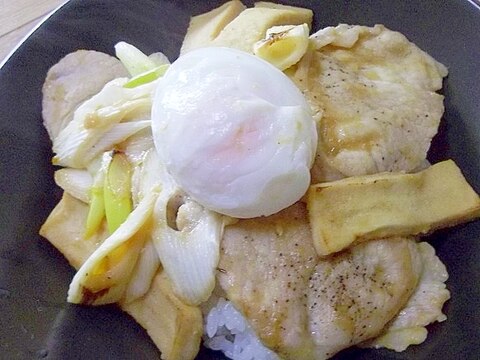 玉ねぎ氷de豚と高野豆腐の生姜焼き丼